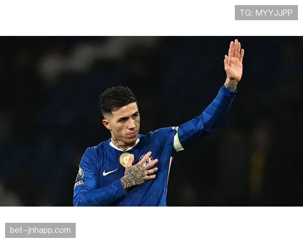 刷到恩佐·费尔南德斯车内小票，价格像在看奢侈品目录